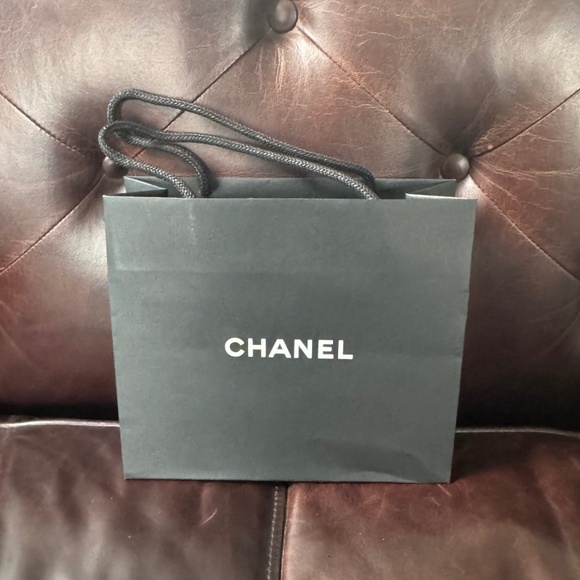 **SOLD** CHANEL New Empty Black Small Shopping Bag - Picture 1 of 4